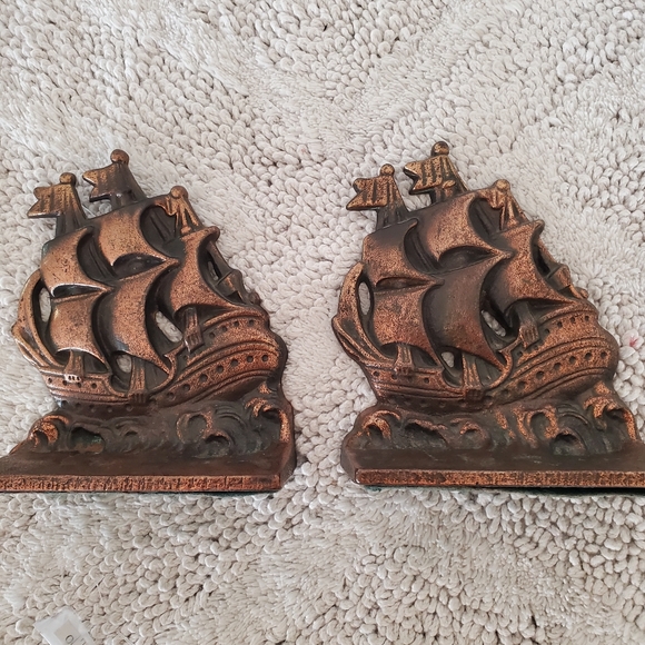 Vintage Set Of 2 ITALIAN VERONA Heavy Cast Iron Nautical Ship 5.5" Bookends EUC! - Picture 3 of 16